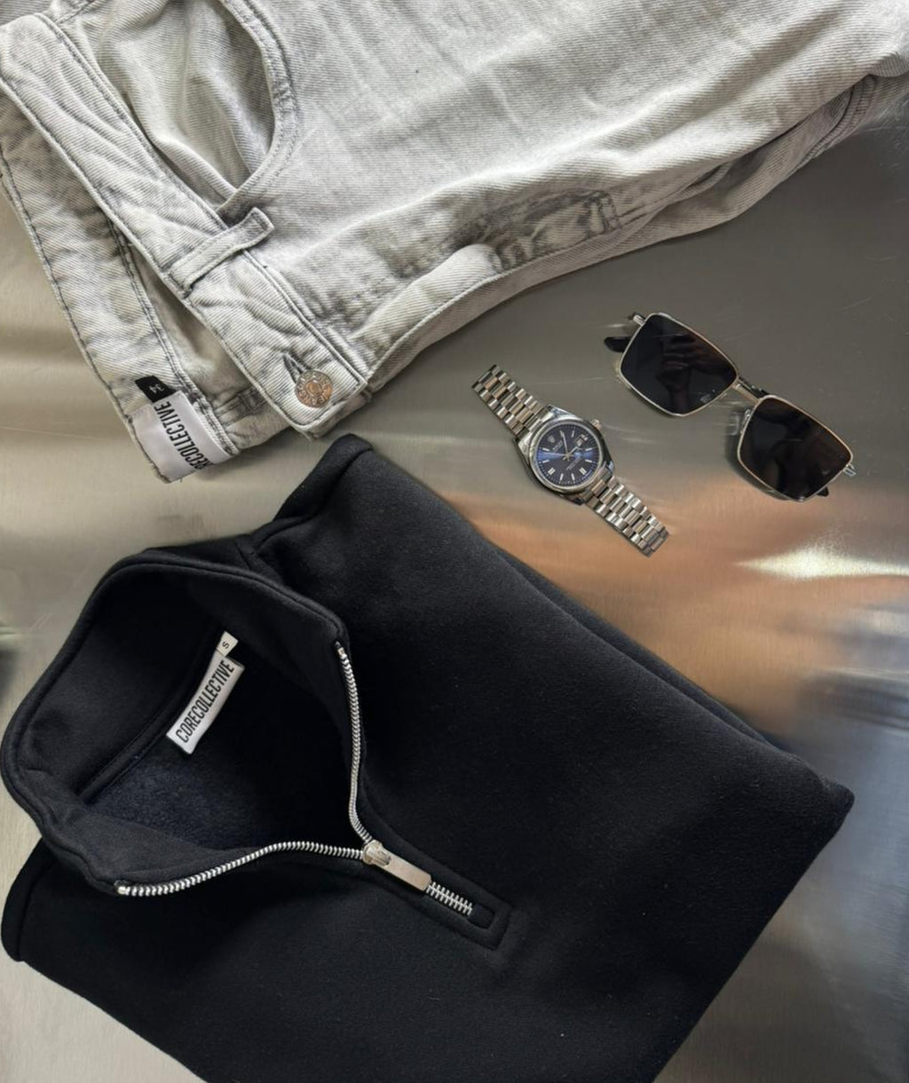 QUARTER-ZIP SWEATSHIRT - BLACK